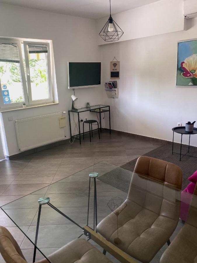 Tijara Apartment