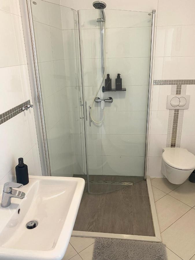 Tijara Apartment *